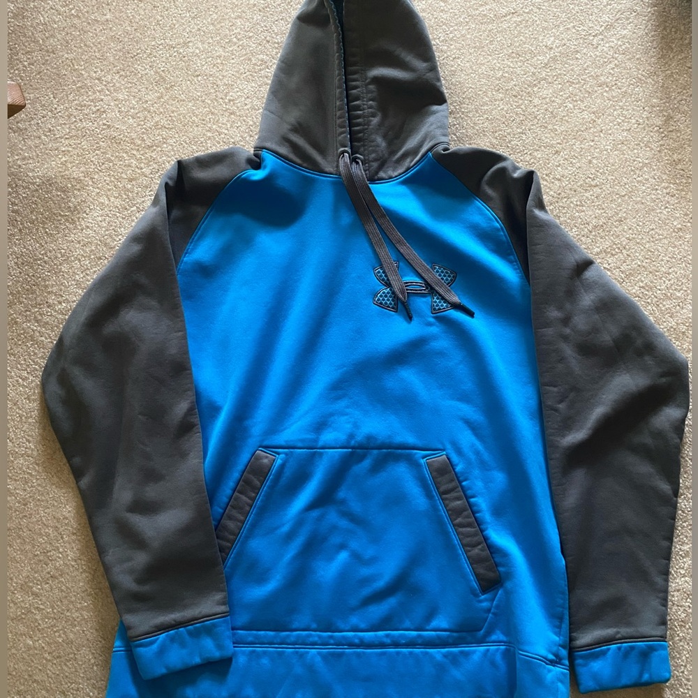 Under Armour Hoodie